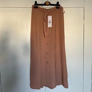 FF Womens Pink Skirt